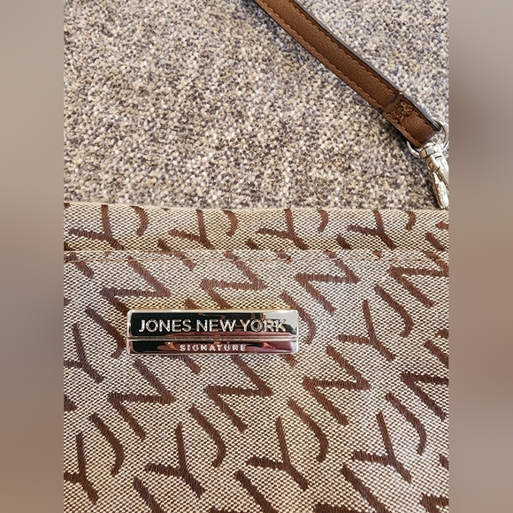 Jones of New York crossbody purse - Picture 3 of 4